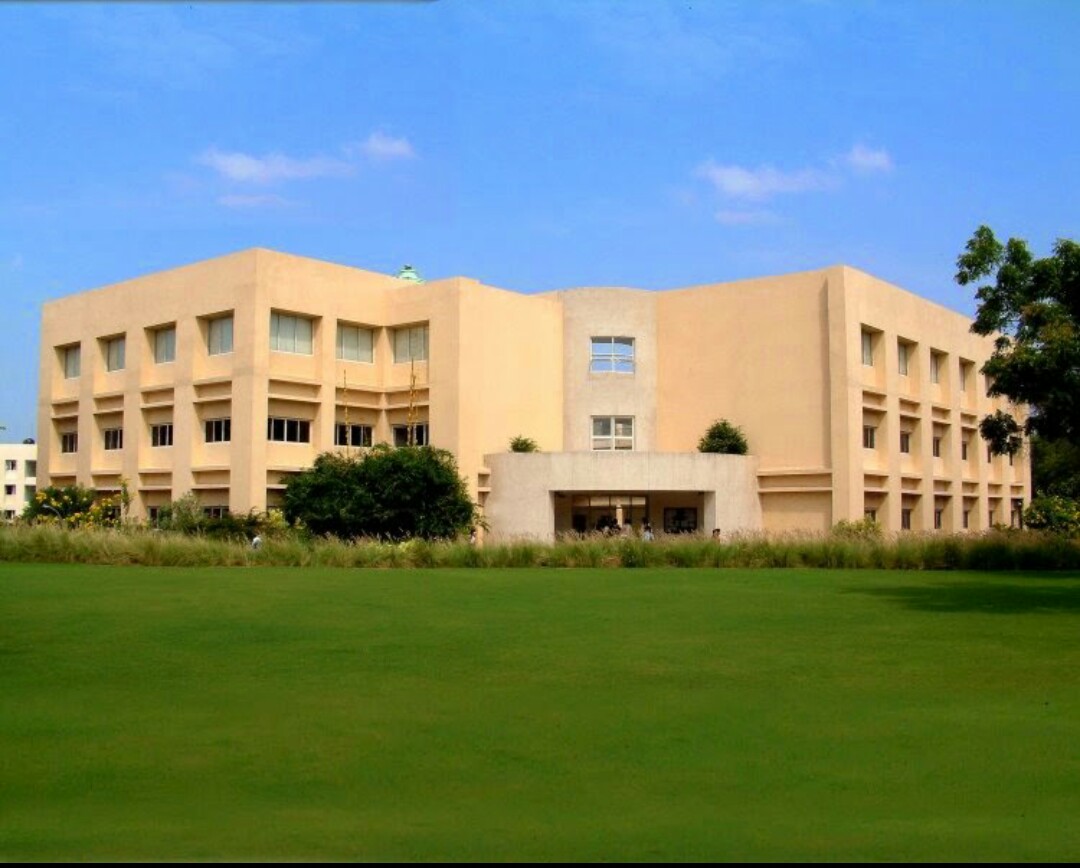 Dhirubhai Ambani Institute Of Information And Communication Technology ...